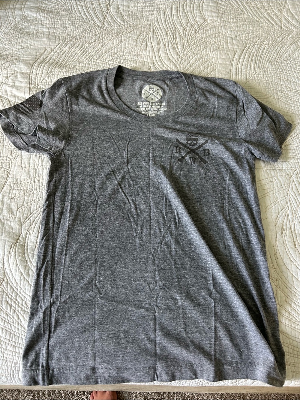 Women’s  Heather Gray Graphic Crew Neck Shirt